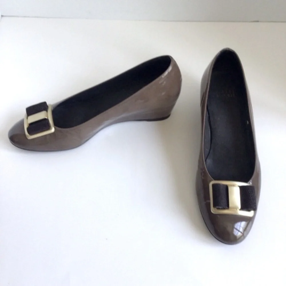 Stuart Weitzman PROPER Wedge Patent Leather Driftwood Aniline. Size 8.5 - Picture 3 of 15
